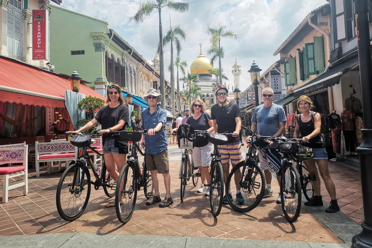 Let¡¯s Go Bike Singapore: Bike and Bites Heritage Tour