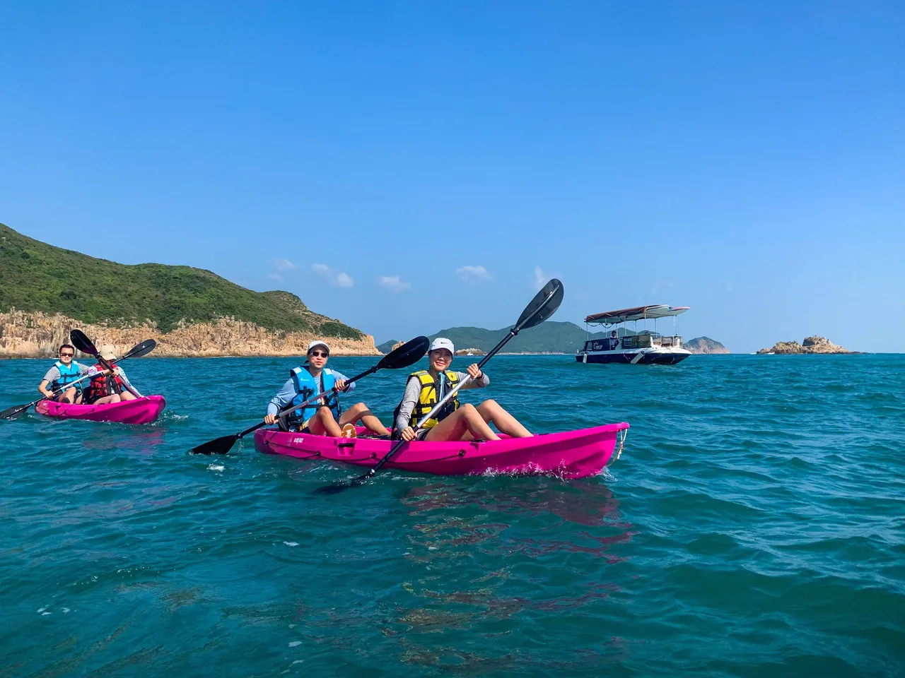 Kayaking Hong Kong: Kayak Rental in Sai Kung 7 Kayaking Hong Kong: Kayak Rental in Sai Kung