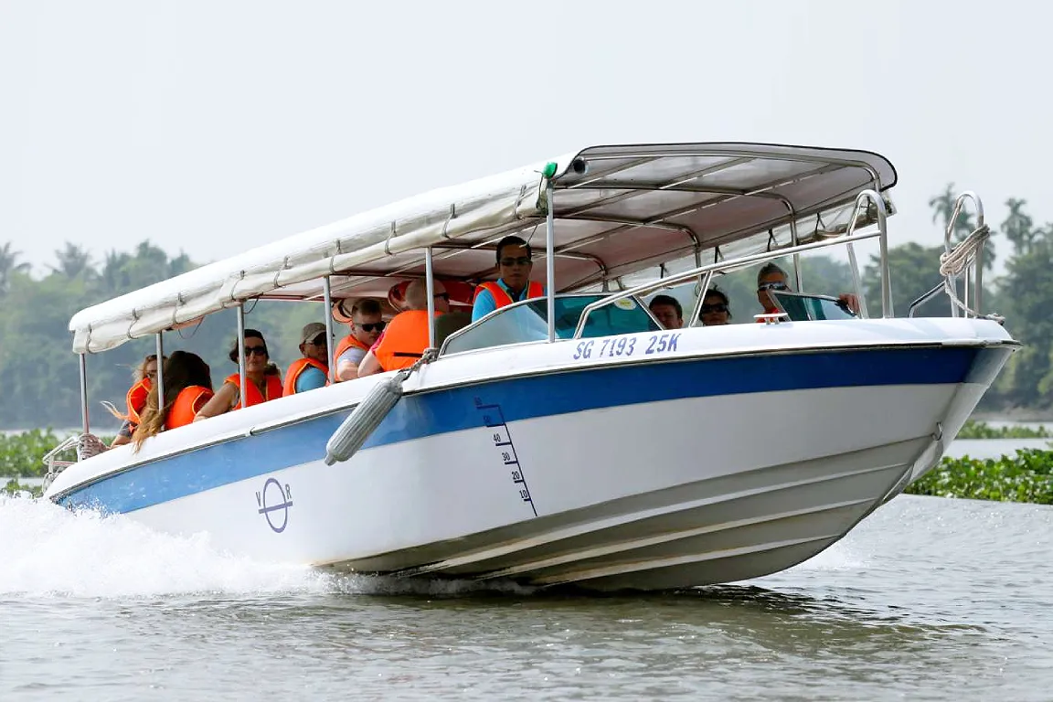 VIP PREMIUM Tour to The History of Cu Chi Tunnels by Speed Boat