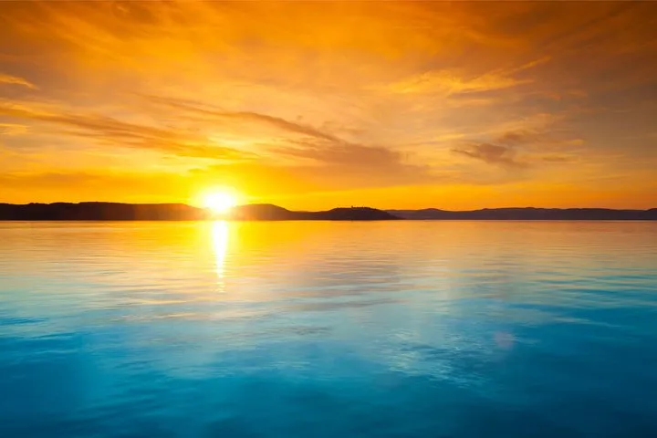 Luxury Catamaran Sunset and Wine Cruise from Dana Point 7 Luxury Catamaran Sunset and Wine Cruise from Dana Point
