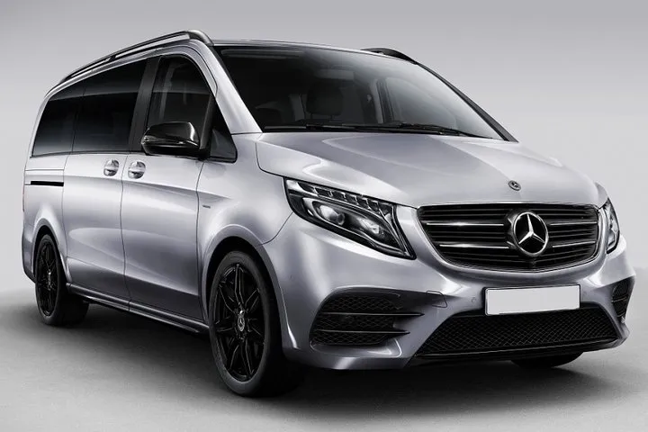 Phuket Airport Transfers : Phuket Airport HKT to Phuket City in Luxury Van
