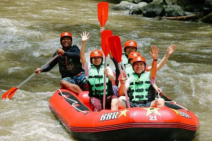 Bali Bintang Rafing - Ayung River White Water Rafting 5 Bali Bintang Rafing - Ayung River White Water Rafting