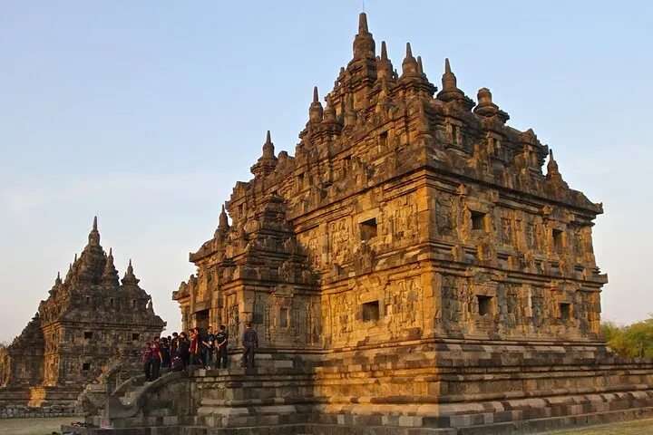 The Hindu Realms of the Prambanan