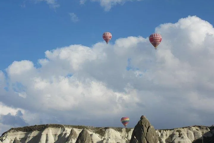 Cappadocia Hot Air Balloon Ride with Breakfast and Champagne 4 Cappadocia Hot Air Balloon Ride with Breakfast and Champagne