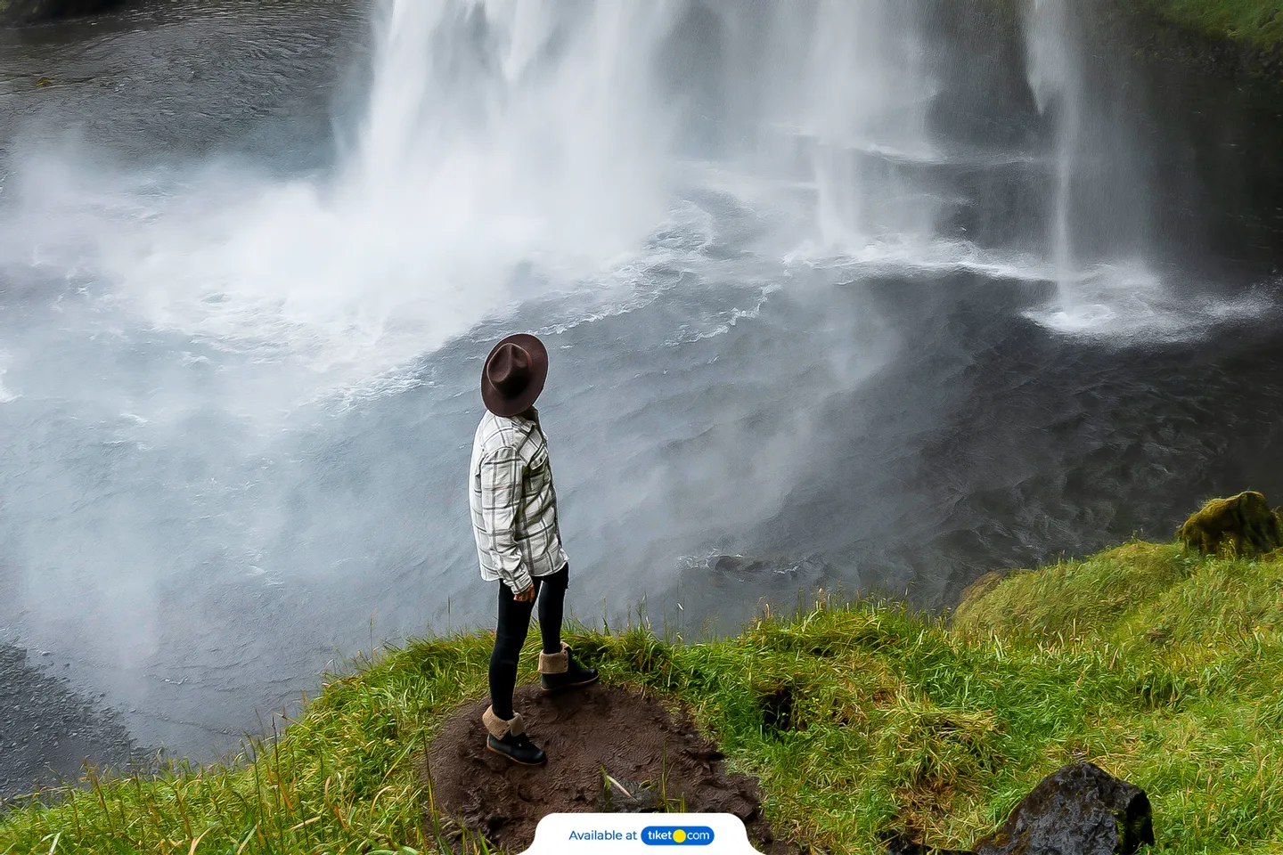 Private Tour Sekumpul Waterfall Combination Beratan Temple & Twin Lakes 5 Private Tour Sekumpul Waterfall Combination Beratan Temple & Twin Lakes