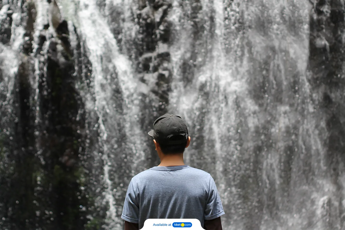 Private Tour Sekumpul Waterfall Combination Beratan Temple & Twin Lakes 7 Private Tour Sekumpul Waterfall Combination Beratan Temple & Twin Lakes