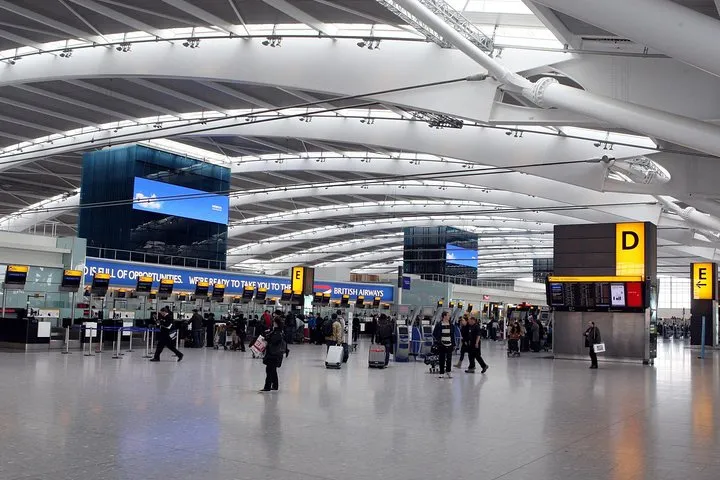 Private Transfer Service Bath City to London Heathrow Airport