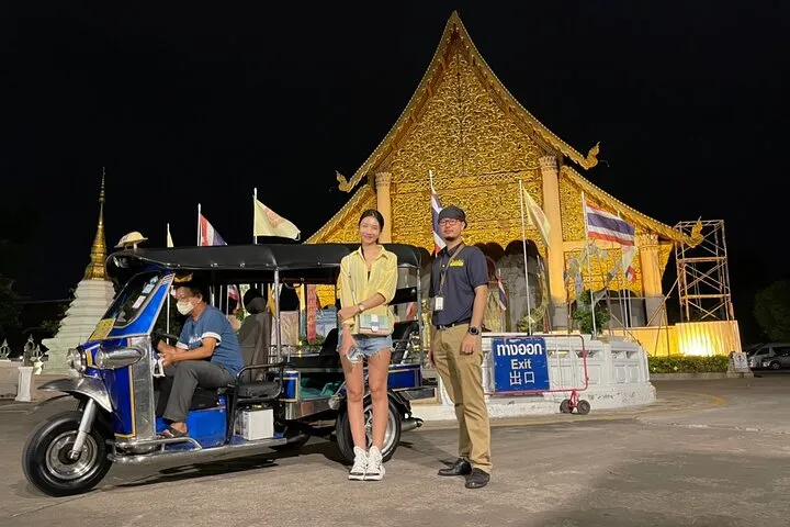 Chiang Mai Street Food Tour by Tuk Tuk with Pick Up 6 Chiang Mai Street Food Tour by Tuk Tuk with Pick Up