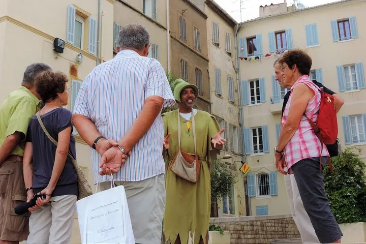 Humorous and Informative Tour of the Historic Center of La Ciotat 4 Humorous and Informative Tour of the Historic Center of La Ciotat